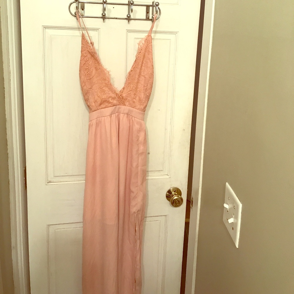 Blush pink maxi dress!