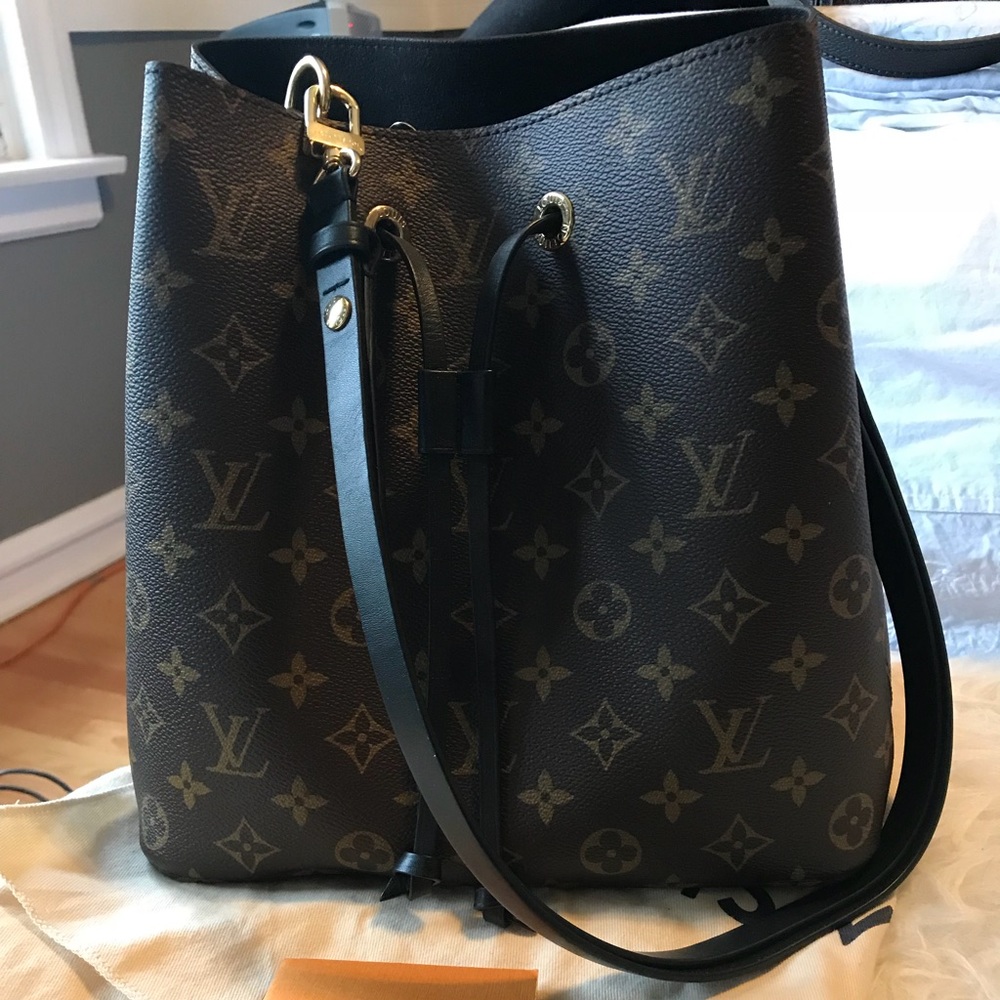 Louis Vuitton Neo Noe