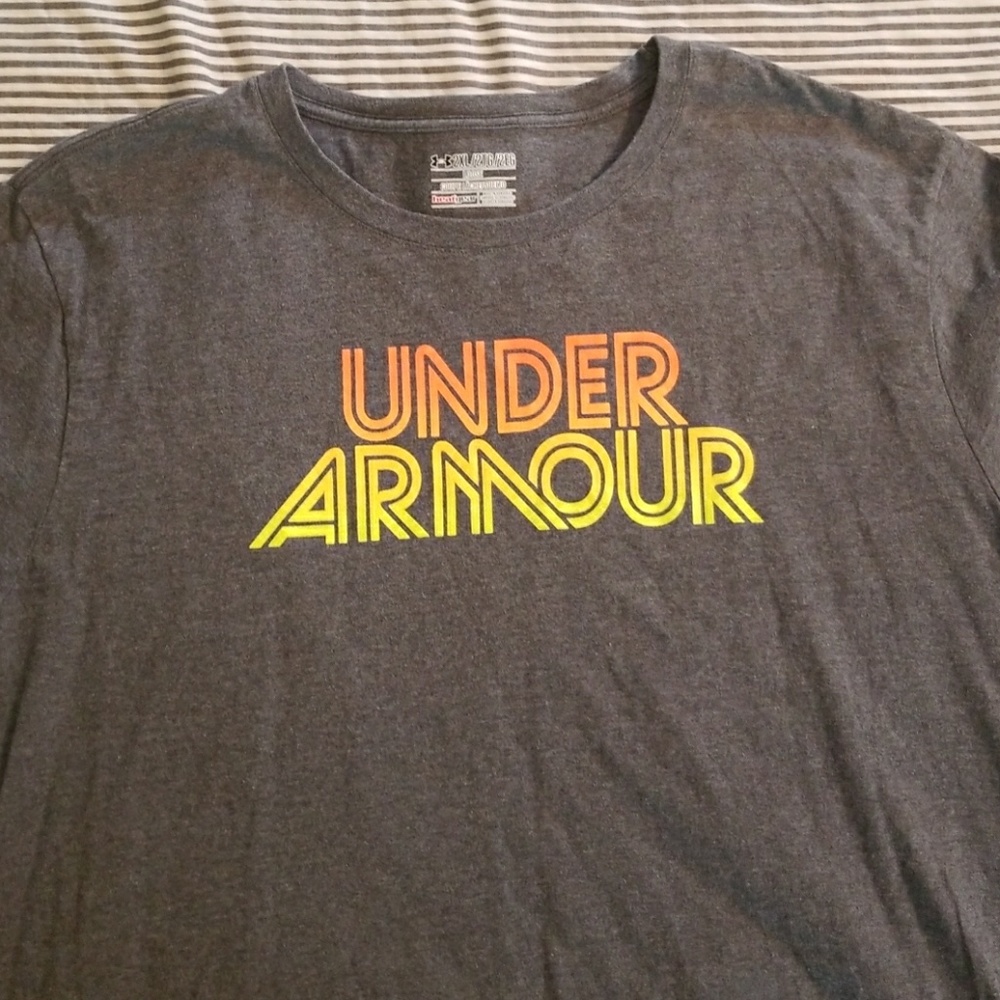 Under Armour T Shirt