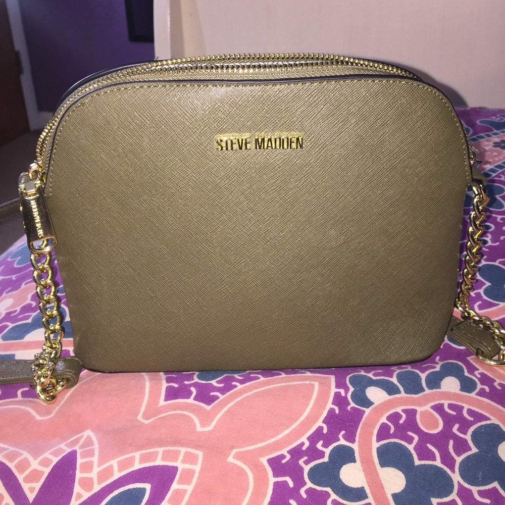 Olive green Steve Madden bag