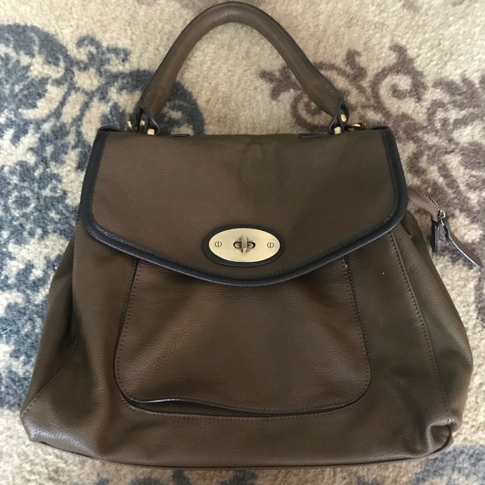 Beautiful brown hand bag 💼💕 !!!