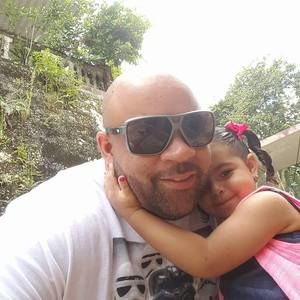 Meet your Posher, Juan