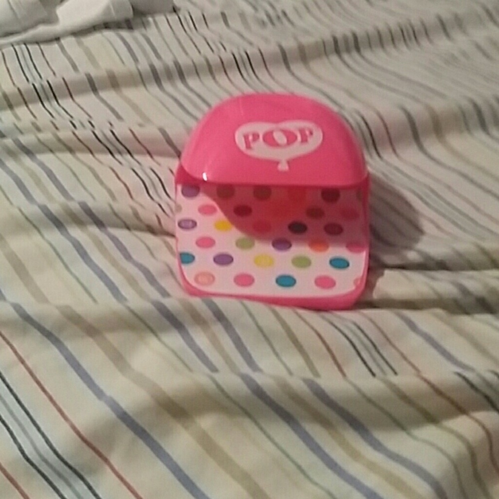 Nail dryer