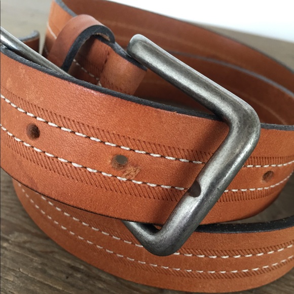 Eddie Bauer genuine leather belt made in Italy - Picture 4 of 4