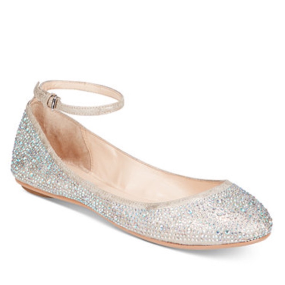 Champagne flats. Perfect for a bride!