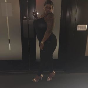 Meet your Posher, Nadine