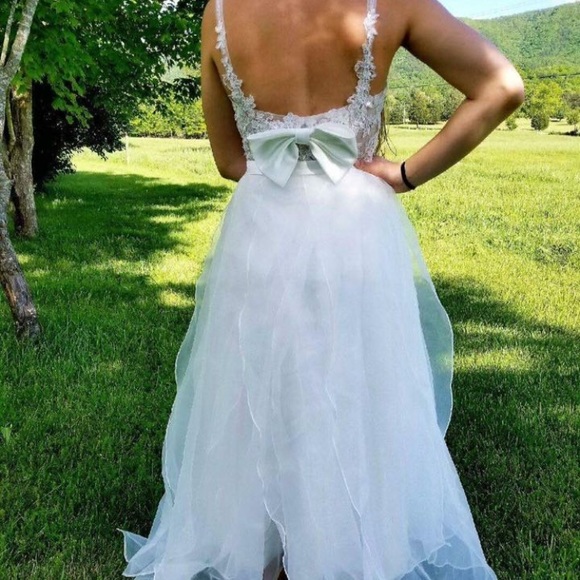 Prom or wedding dress - Picture 4 of 4