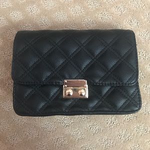 ❌Black Forever 21 purse❌ SOLD!!