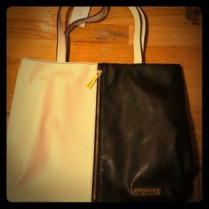 Brand New Kenneth Cole Reaction Bag !