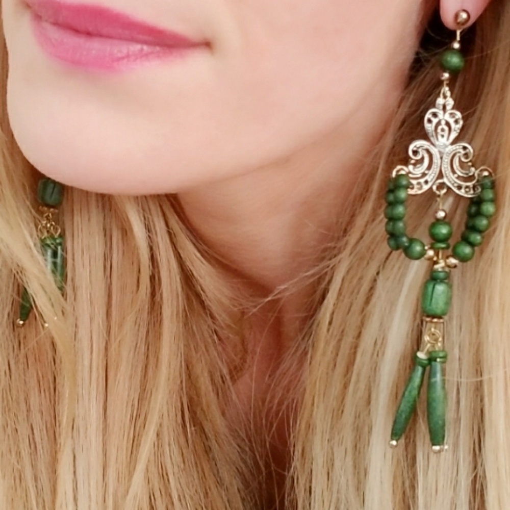 OLIVE GREEN EARRINGS - Picture 3 of 4