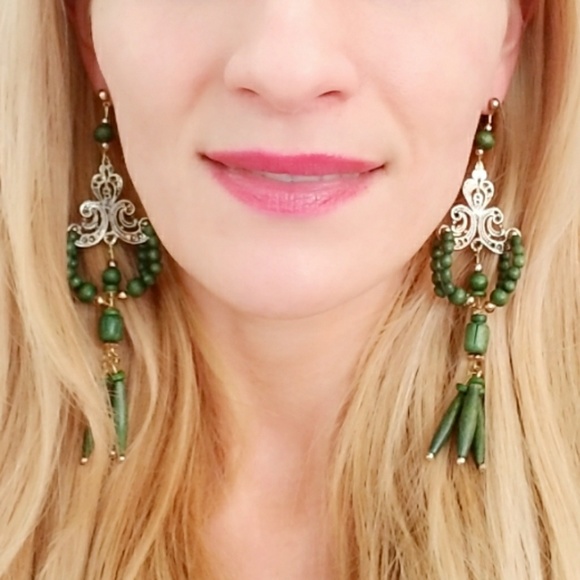 . Jewelry - OLIVE GREEN EARRINGS