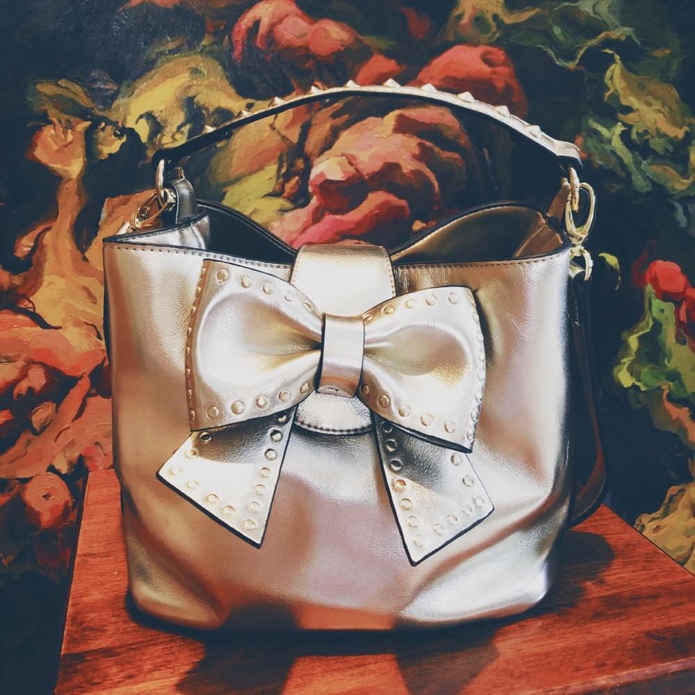 Betsey Johnson GOLD Bucket Tote NWT