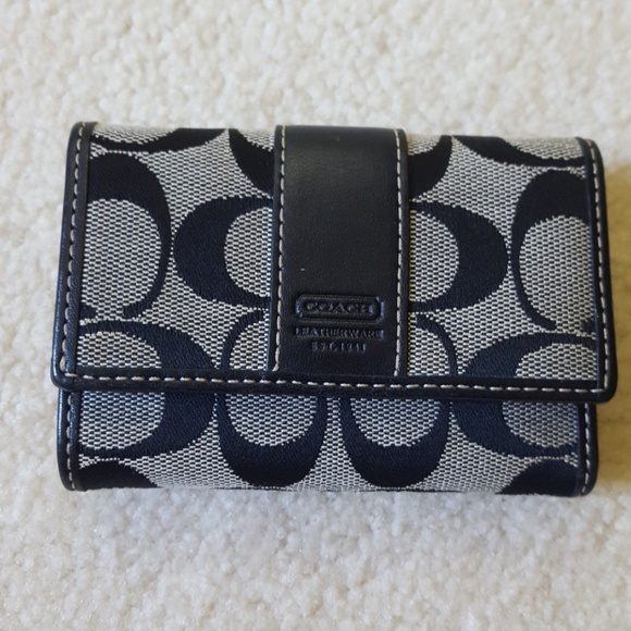 Coach Handbags - Coach Wallet