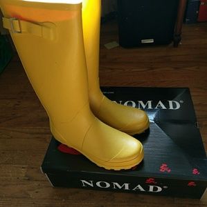 Nomad Women's Rain Boots size 7