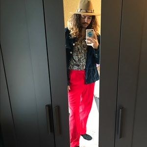 Meet your Posher, Scout