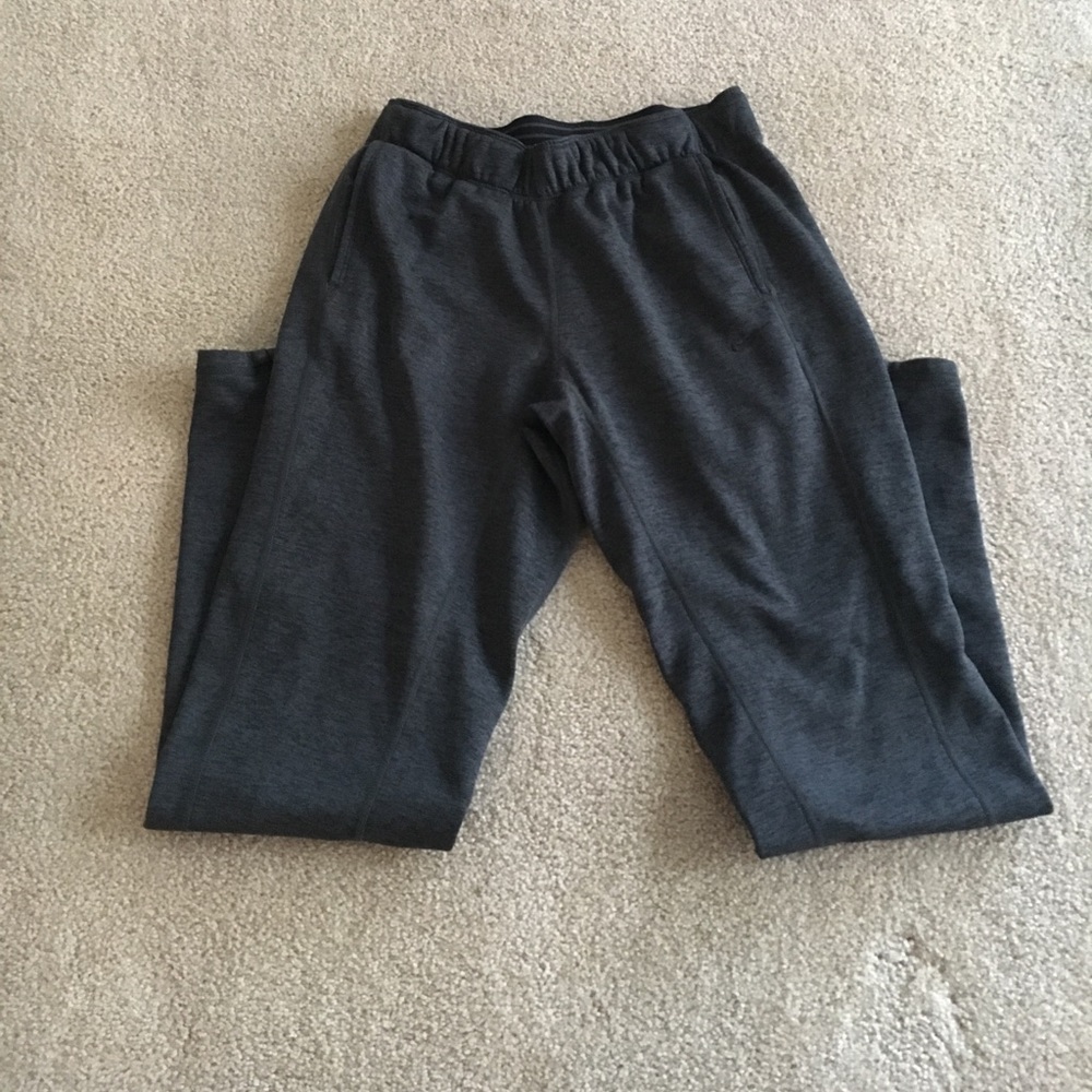 Nike sweatpants Women’s size Small