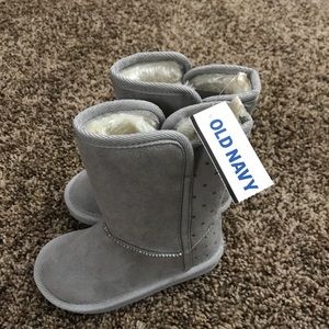 Old Navy Toddler Girls Size 7 Gray boots