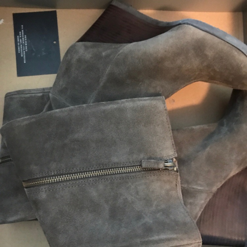 Franco Sarto Suede Grey Boots - Picture 4 of 7