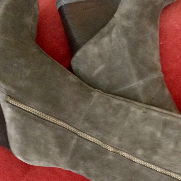 Franco Sarto Suede Grey Boots - Picture 3 of 7