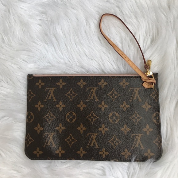 Authentic Ballerina LV Pouch - Picture 2 of 6