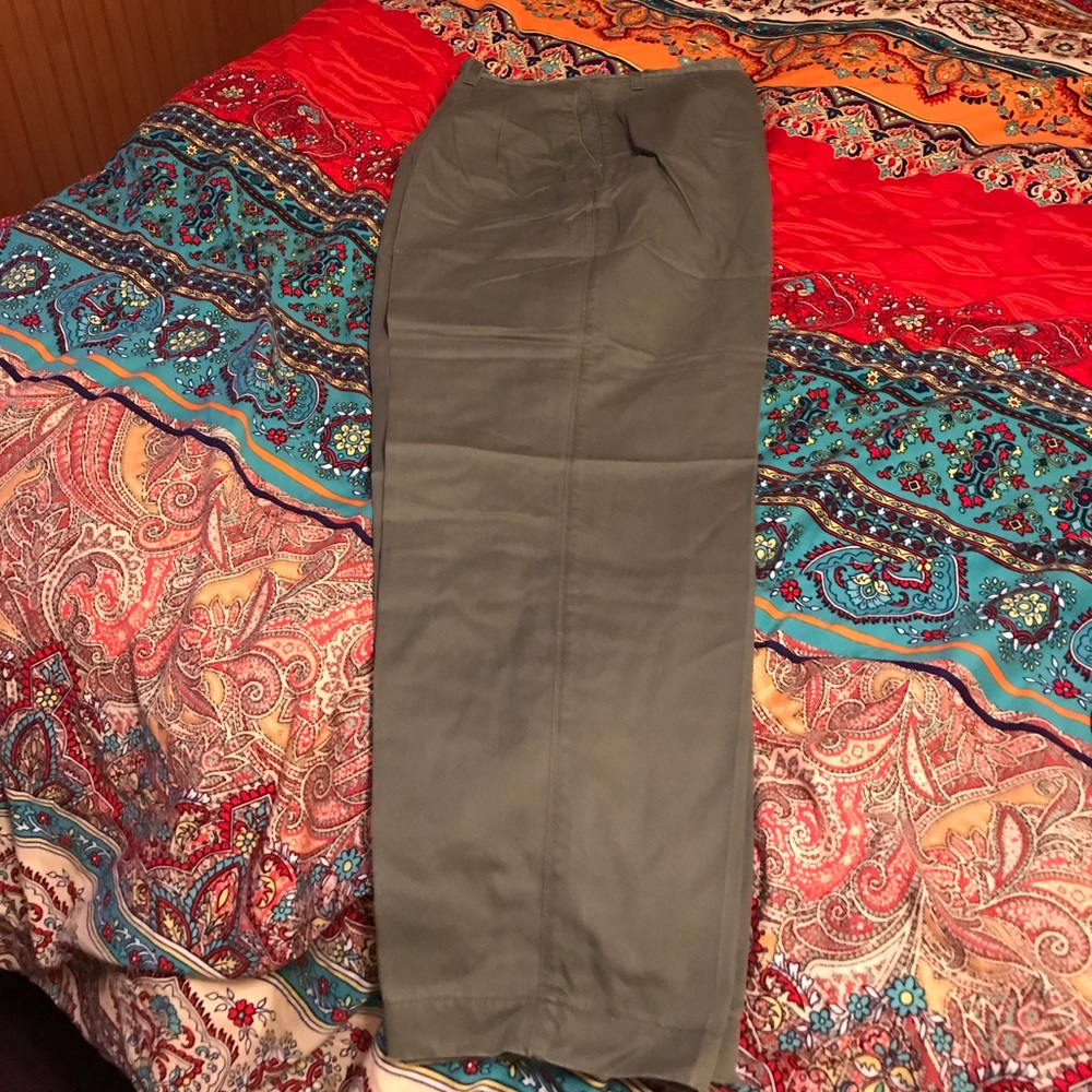 Pleated dress pant olive green sz 16 by lee