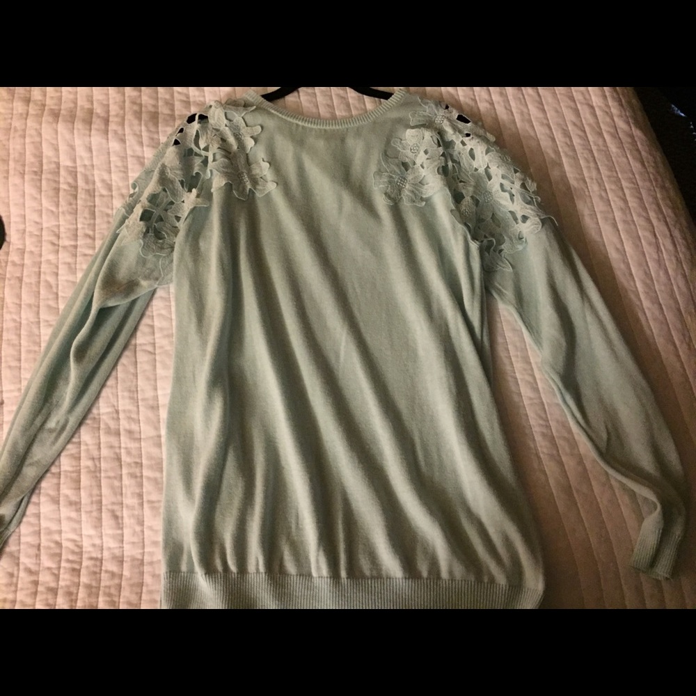 Forever 21 crochet arm sweater size xl