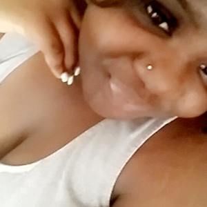 Meet your Posher, Charmaine