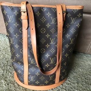 Louis Vuitton bucket gm