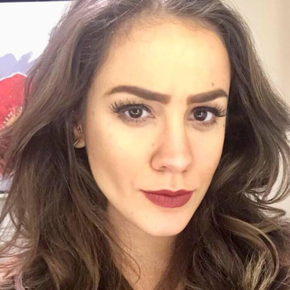 Meet your Posher, Isadora