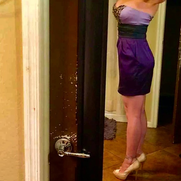 BEBE DRESS - Picture 2 of 2