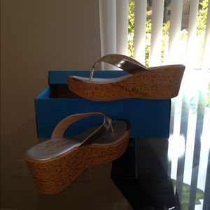 Ladies silver tone sandals