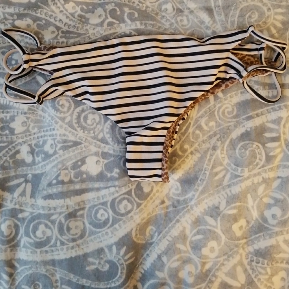 Acacia Classic Kauai Bottoms Large