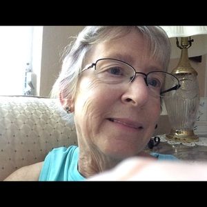 Meet your Posher, Pam