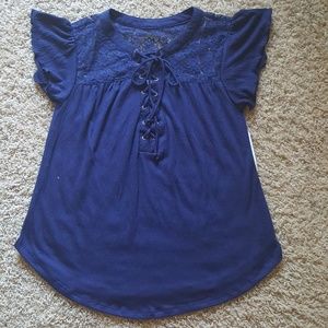 NB Lace Flutter Sleeve Top (Navy Blue)