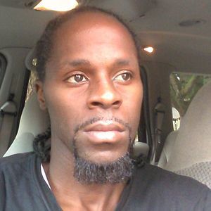 Meet your Posher, Leon