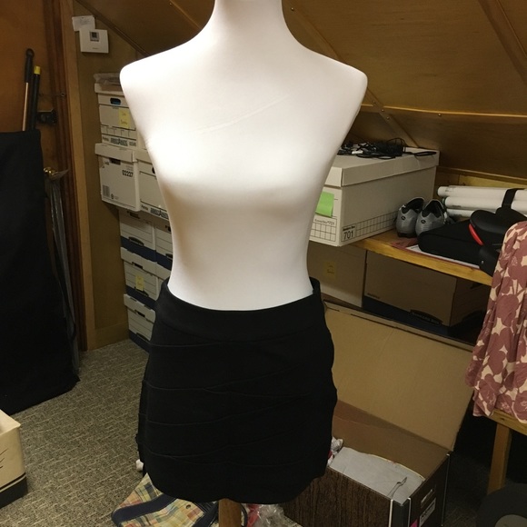 Fantastic Black Bondage-like Mini Skirt - Picture 2 of 4