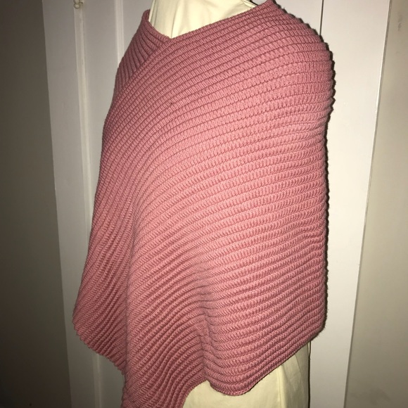 Mauve knit poncho - Picture 2 of 5
