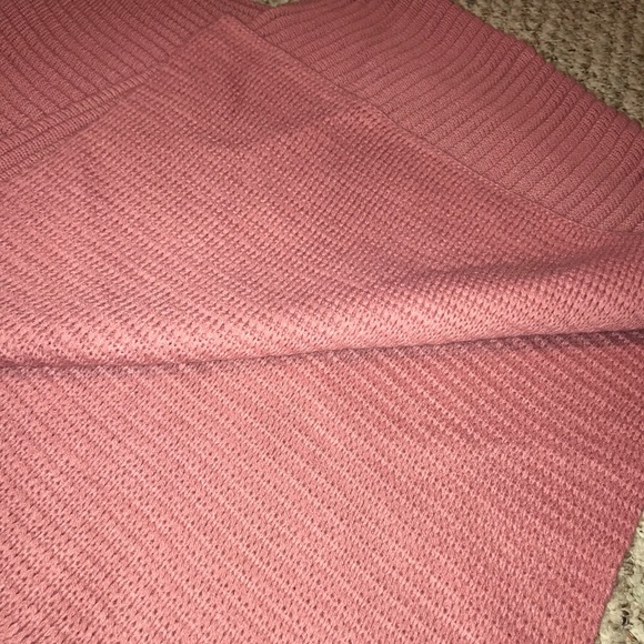 Mauve knit poncho - Picture 4 of 5