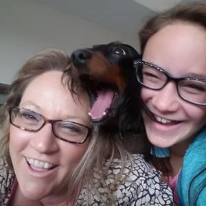 Meet your Posher, Crystal