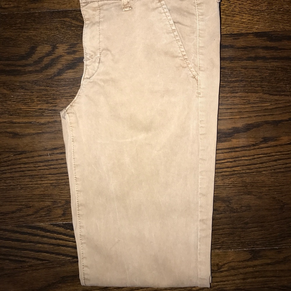 American Eagle Khaki Skinny jeans SIZE 8