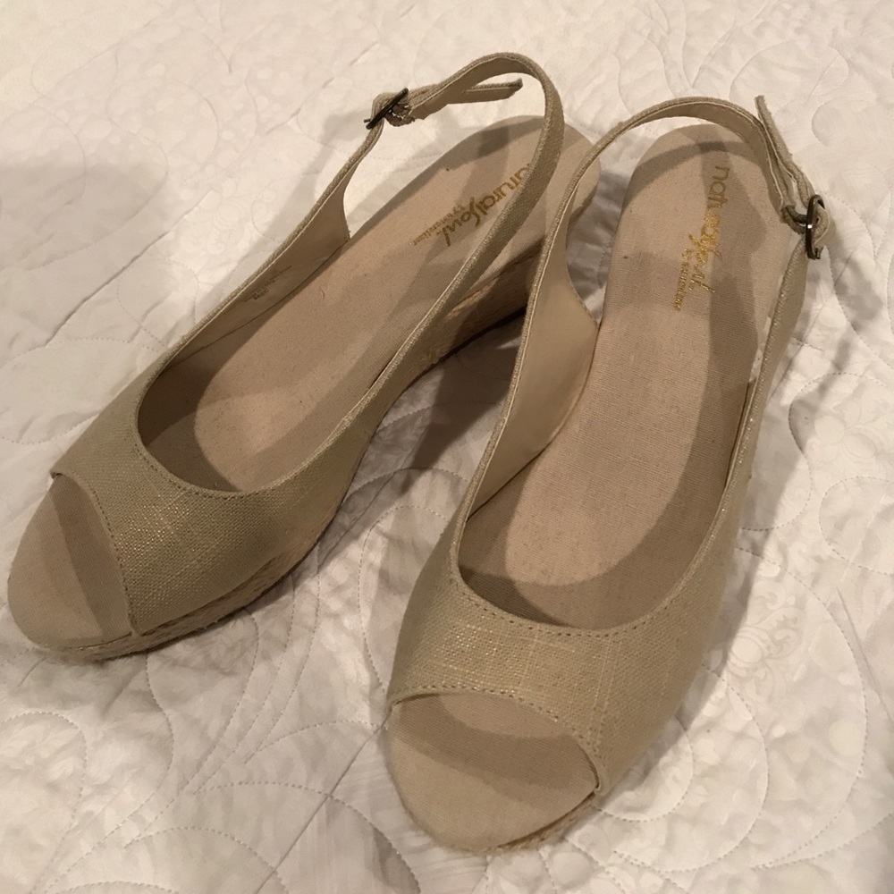 Natural Soul by Naturalizer slingback wedges
