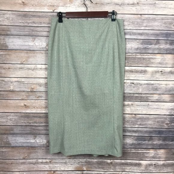 Ralph Lauren Dresses & Skirts - ⬇️ Ralph Lauren Size 6 Tan Pencil Skirt W/ Ruffle