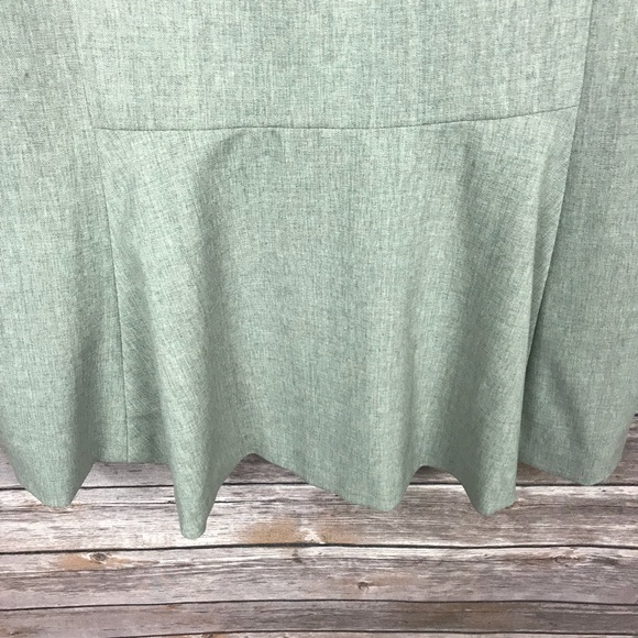 ⬇️ Ralph Lauren Size 6 Tan Pencil Skirt W/ Ruffle - Picture 3 of 7