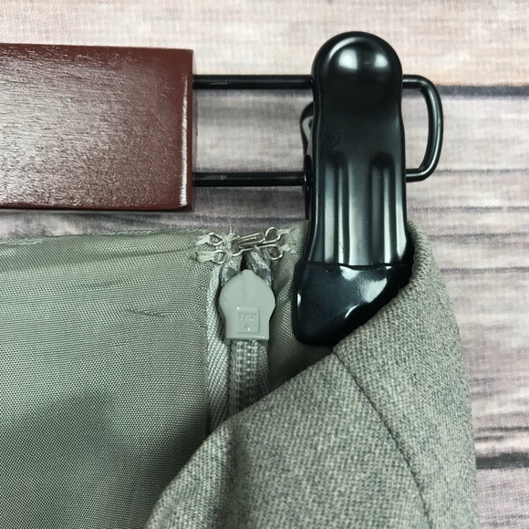 ⬇️ Ralph Lauren Size 6 Tan Pencil Skirt W/ Ruffle - Picture 6 of 7