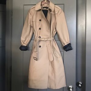 Classic Trenchcoat