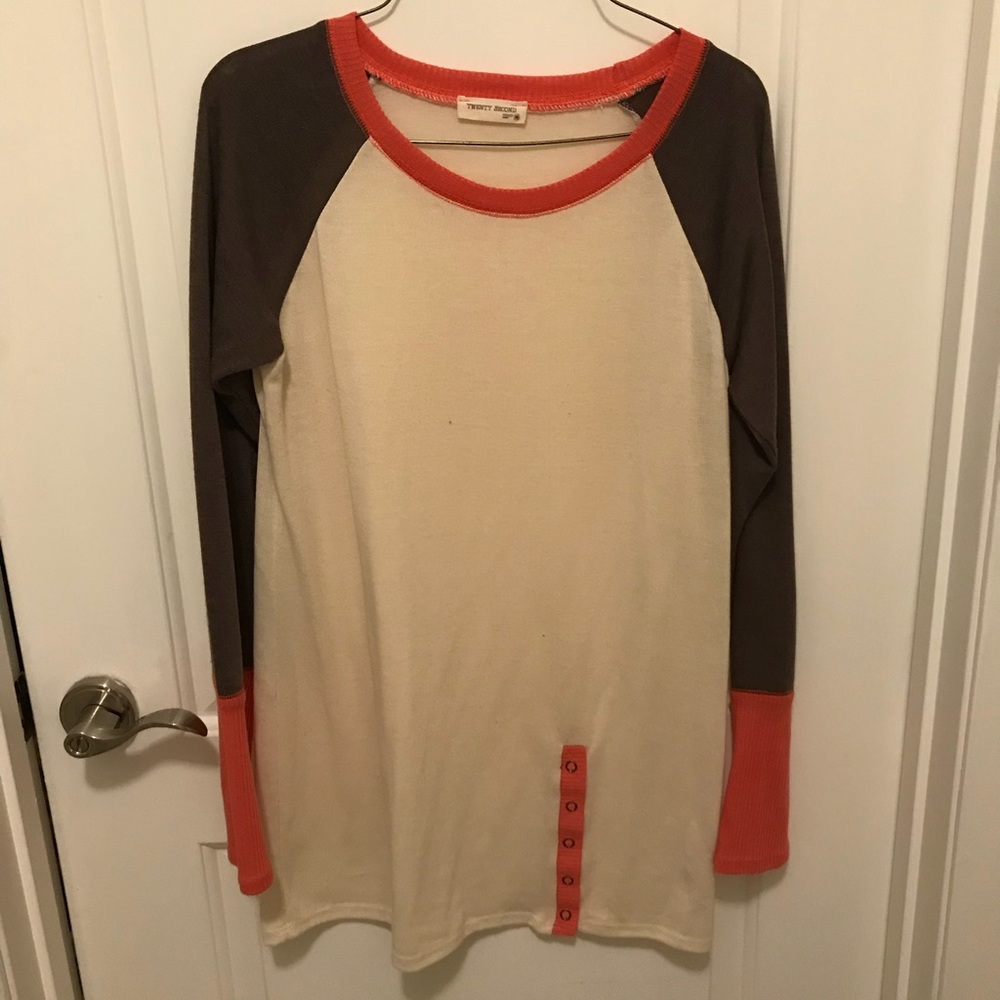 Long sleeve baseball style sweater