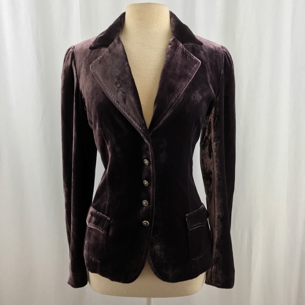 T Tahari Crush Worthy Blazer