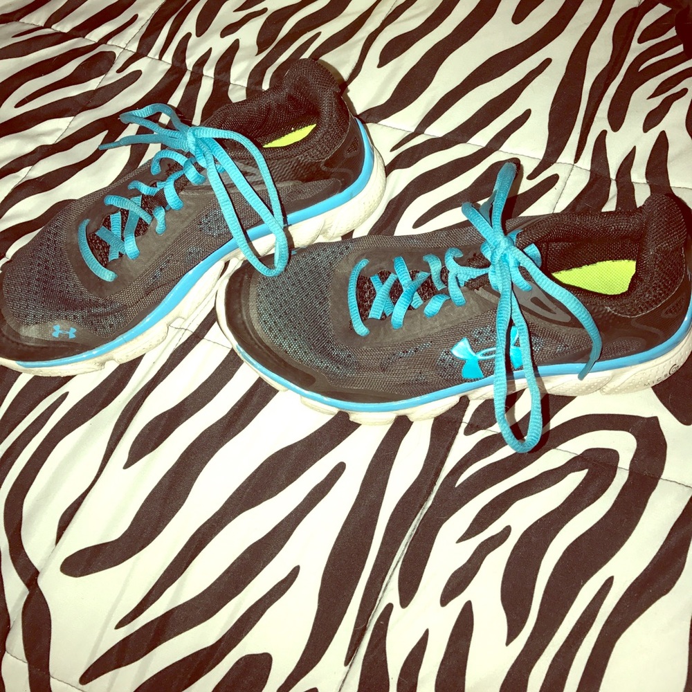 Boys Under Armor Size 6