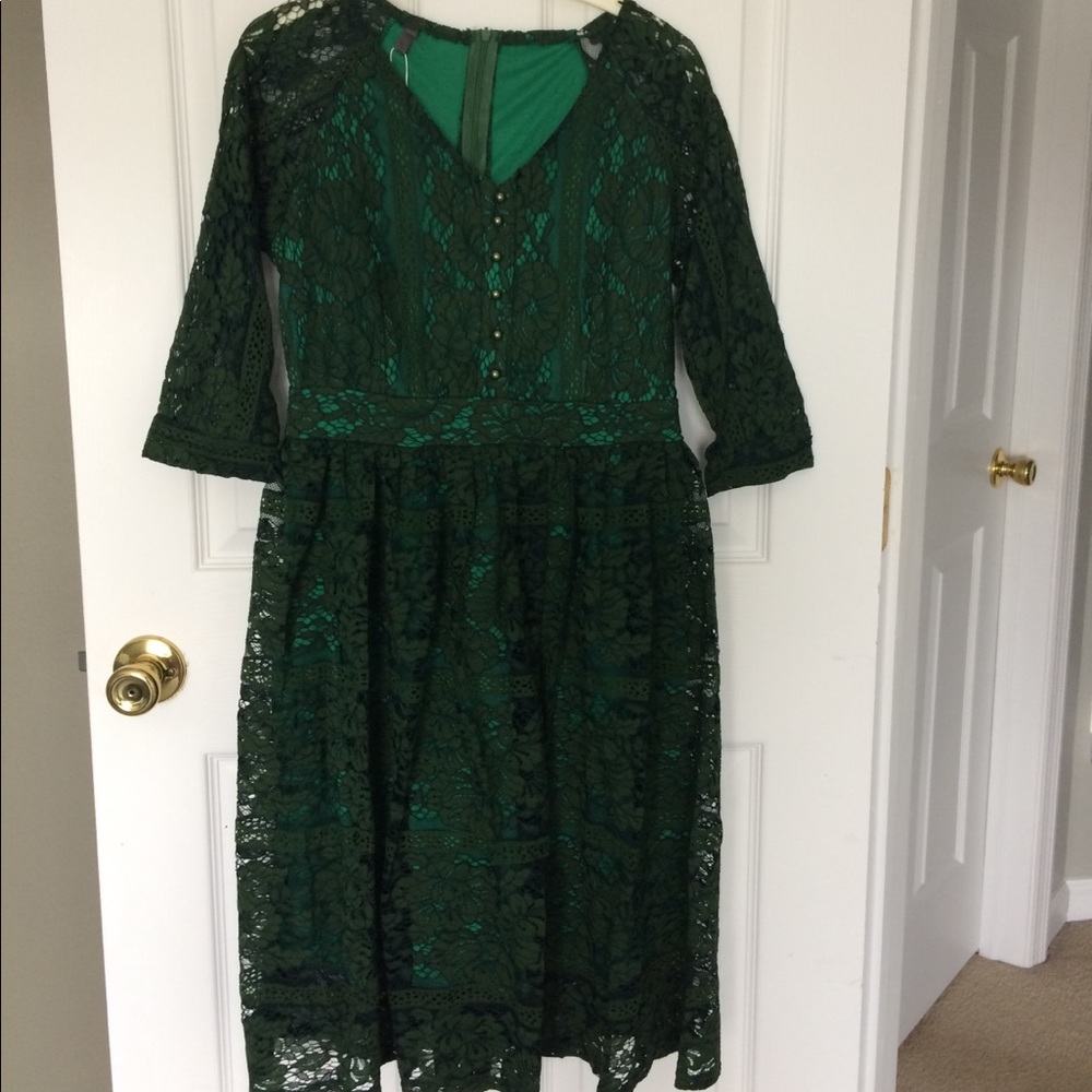 Green lace dress  -NWT