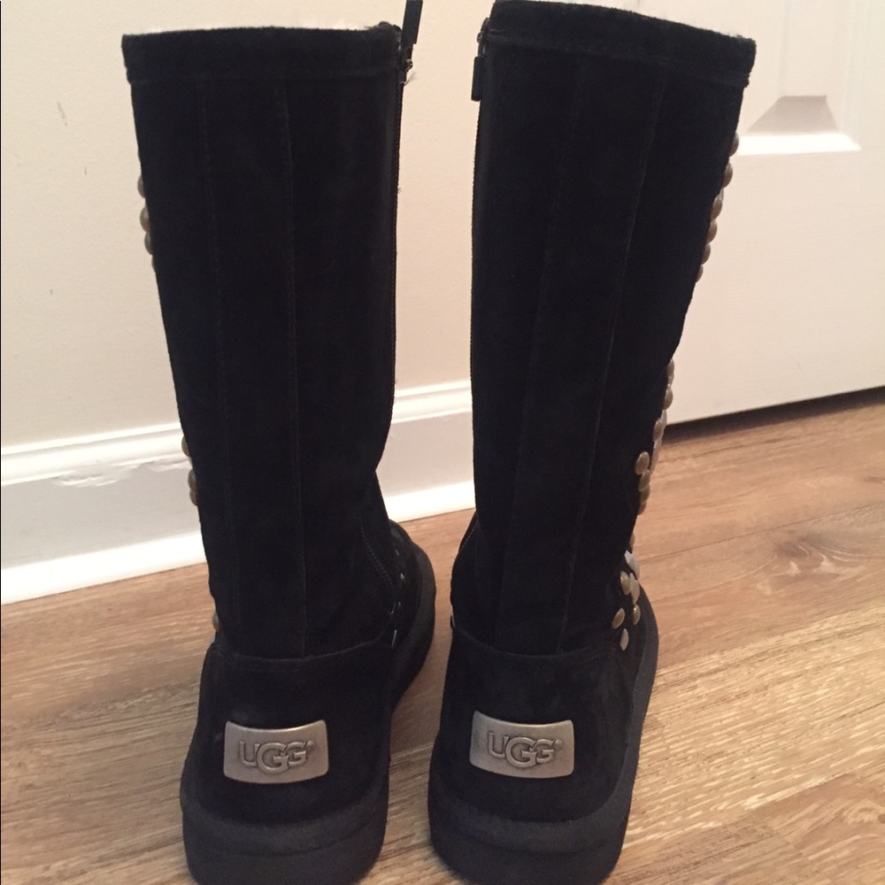 EUC! Great ugg boots. - Picture 2 of 7